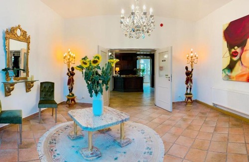 Bad Klosterlausnitz Hotel | Pet-Friendly Retreat at Hotel zur Köppe - Rated 8.5/10