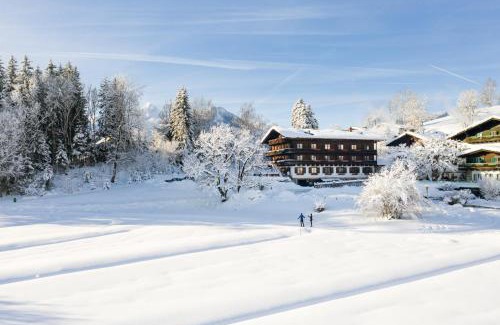 Goldegg Hotel | Inviting Hotel zur Post: Oceanfront Bliss & Relaxation