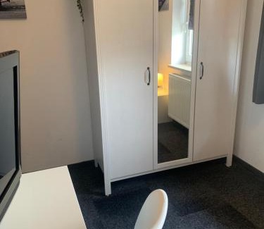 Hotting Hotel | Family-Friendly Hotel Zur Schleuse with Kitchen Amenities