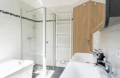 Doberlug-Kirchhain Hotel | Experience Comfort at Hotel Zur Waldhufe: Pet Friendly Stay
