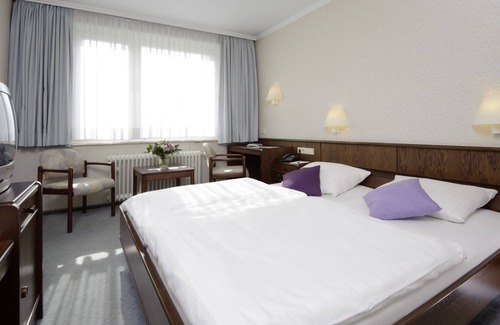 Stapelfeld Hotel | Hotel Zur Windmühle