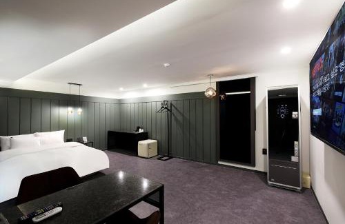 Ingye-dong Hotel | Hotel166