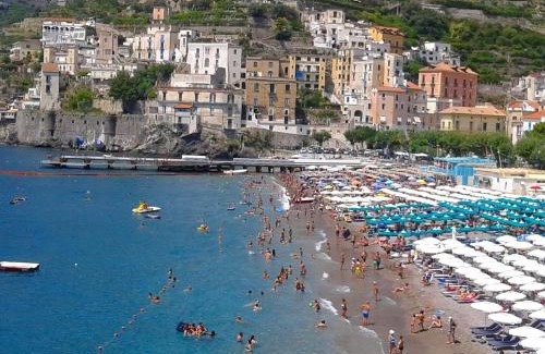 Minori Hotel | Discover Hotel7Bello: Guest Rated 9/10 with Breakfast Included