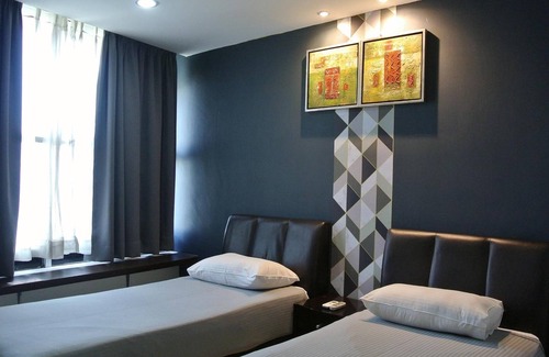 Jakar Hotel | Affordable Hotel88: Family-Friendly with Kitchen Amenities