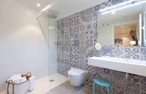 Denia Hotel | Explore Hotelet de la Raconà: Pool, Spa & Family-Friendly