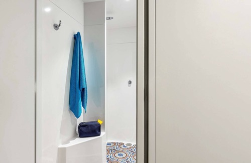 Massieux Hotel | Budget-Friendly hotelF1 Lyon Massieux with Ocean View Amenities