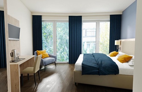 Wedel Hotel | Discover HotelHafenWedel: Oceanfront Getaway Awaits