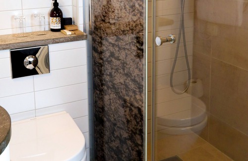 Borgholm Hotel | Elegant Hotell Borgholm: 4-Star Stay with Top Amenities