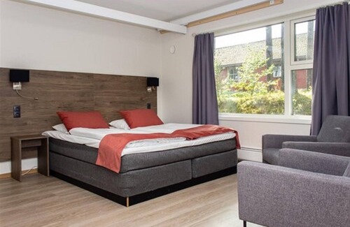 Skien Hotel | Relax at Hotell Fritidsparken - Pool, Spa, and Dining