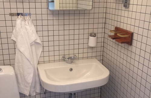 Kivik Hotel | Discover Hotell Hanöbris: Family-Friendly with Breakfast