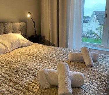Hallevik Hotel | Discover Comfort at Hotell Hanöhus Hällevik - Pet Friendly Stay