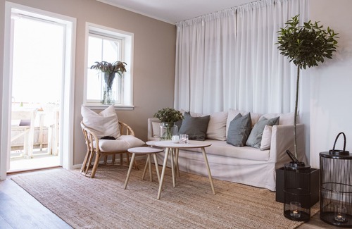 Karingon Hotel | Experience Comfort at Hotell Käringön with Family-Friendly Amenities