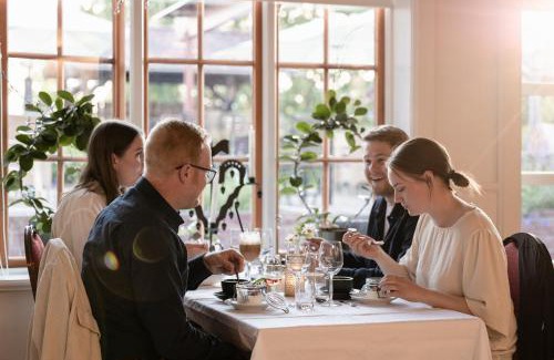 Tallberg Hotel | Comfortable Hotel Klockargården: Pet-Friendly & Family-Oriented