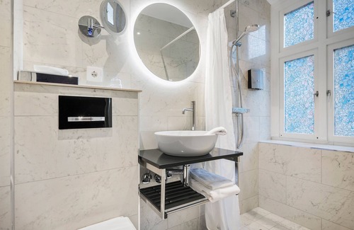 Helsingborg Hotel | Elegant Hotell Linnéa in Helsingborg with Family Amenities