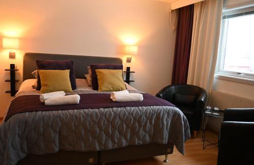 Arjeplog Hotel | Family-Friendly Comfort at Hotell Lyktan with Hot Tub
