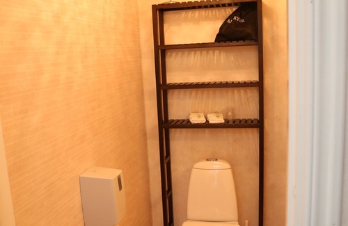 Falkoping Hotel | Experience Hotell S:t Olof with Family-Friendly Amenities