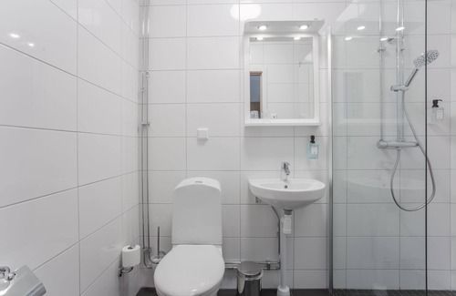 Stenungsund Municipality Hotel | Comfortable Stay at Hotell Spekeröd with Family Amenities