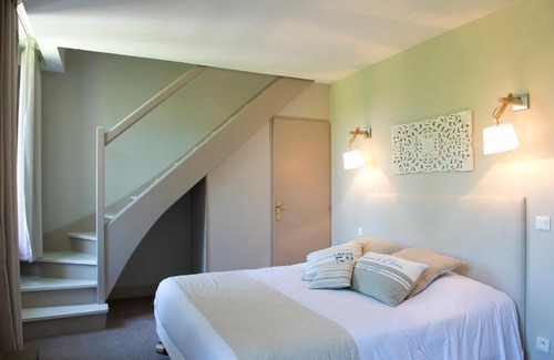 Revel Hotel | Discover Hotellerie du Lac: Family-Friendly with Pool Access