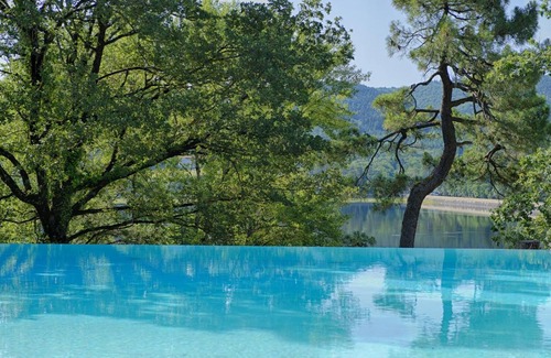 Revel Hotel | Discover Hotellerie du Lac: Family-Friendly with Pool Access