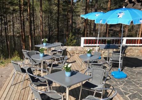 Parikkala Hotel | Discover Hotelli Kägöne: Family-Friendly with Hot Tub