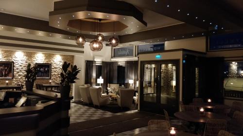 Kotka Hotel | Pet-Friendly Hotelli Kotola with Oceanfront Views