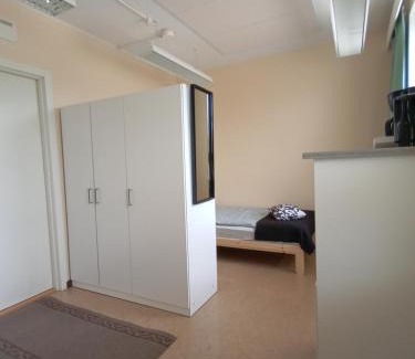 Aanekoski Hotel | Family-Friendly Stay at Hotelli Posti with Kitchen & Hot Tub