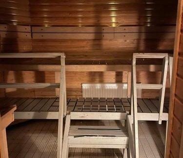 Pudasjarvi Hotel | Pet-Friendly Hotel Ravintola Kurenkoski with Hot Tub