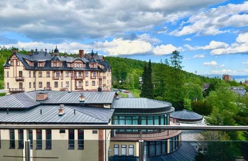 Vysoke Tatry Apartment | Top-Rated Hotelový apartmán ALFRED D405 with Pool & Hot Tub