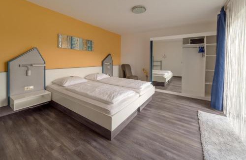 Markelsheim House | Inviting Hotelpension Gästehaus Birgit with Ocean Views