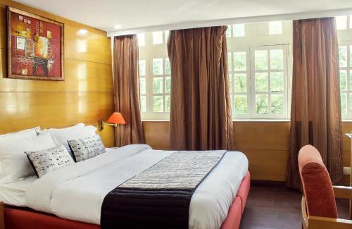 Connaught Place Hotel | Hotels Daffodils