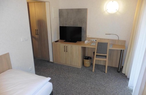 Wolfsburg Hotel | Family-Friendly Stay at Hotels Landhaus Dieterichs - Rated 8.6