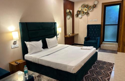 Mahoba Hotel | Hotels7Apple
