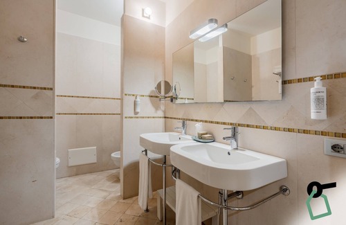 Otranto Hotel | Delightful HOTIDAY Hotel Otranto with Pool & Spa Access