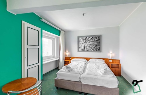 Sauze d'Oulx Hotel | Discover HOTIDAY Hotel Sauze D'Oulx: 4-Star Family Retreat