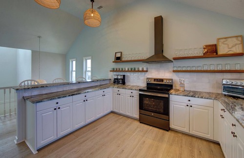 Wind Over Waves House | Oceanfront Escape: 6 Beds, Private Pool & Walk to Beach