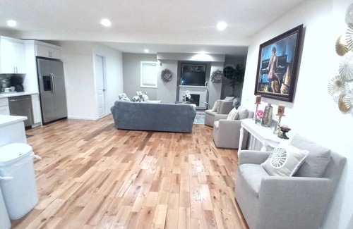 Mastic House | Gather Your Family at This Beautiful Oceanfront Retreat