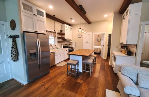 Ferguson House | Pet-Friendly Barndominium with Hot Tub & High Guest Rating