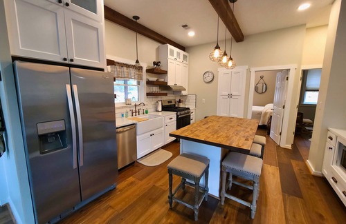 Ferguson House | Pet-Friendly Barndominium with Hot Tub & High Guest Rating