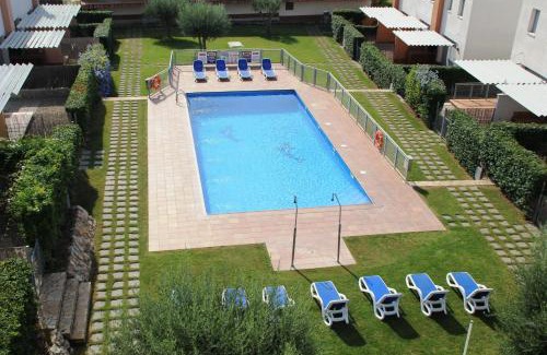 Creixell House | Relax at Hotur Via Augusta with Oceanfront Pool & Views