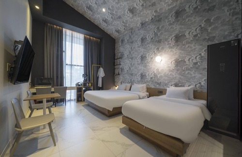 Jinhae Hotel | Eco-Friendly Retreat at Hound Changwon Jinhae Yongwon