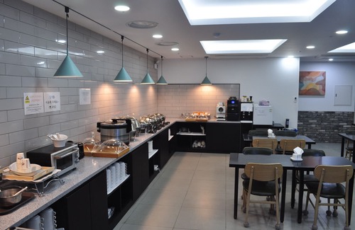 Gwangju Hotel | Discover Hound Hotel Sangmu: Rated 9.2/10 with Breakfast & More