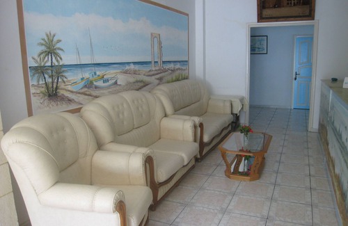 Hiboun Hotel | Discover Houria House Sable d'Or: Family-Friendly Retreat