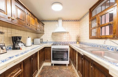Puebla House | House in the Heart of the Historic Center 907+ East