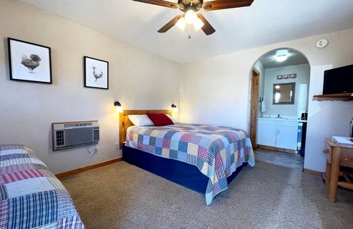 Zion National Park East Entrance House | House ∙ 1 bedroom ∙ 4 guests