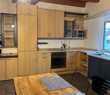Gaimersheim House | Pet-Friendly House with Kitchen for 4 Guests
