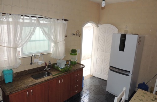 Itanhaem House | Pet-Friendly House 1 Suite & Bedrooms - Rated 10/10!