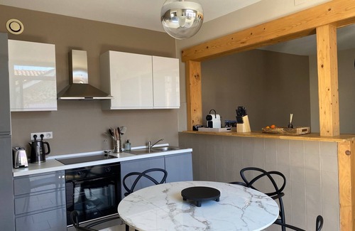 La Teste-de-Buch House | Cozy Beach House with Ocean View and Pool, Sleeps 6