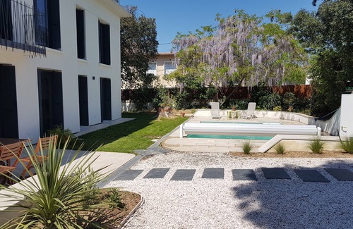 Saint-Martin House | Elegant House Near Center with Oceanfront Views & Pool