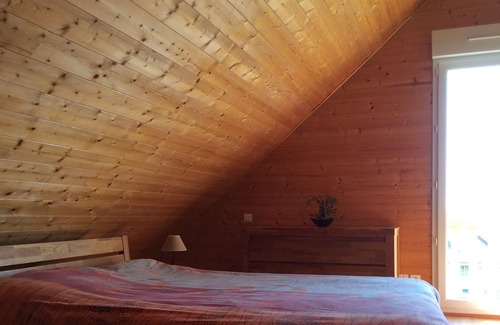 Hautecour House | House 190m² 8 people. Terrace, lake view, garage, 2500m² of land