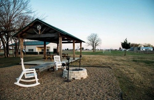Ferris House | House ∙ 2 bedrooms ∙ 5 guests